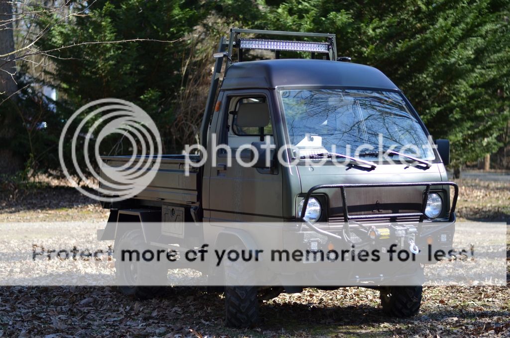 Mitsubishi Minicab - KEI Mini Truck - 4WD, dump bed, scissor lift bed